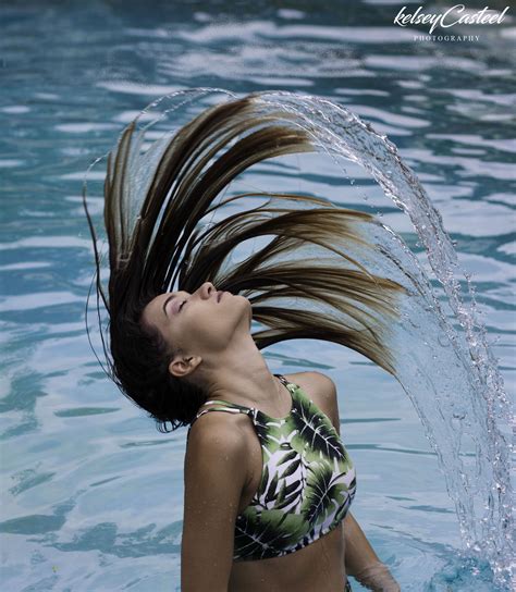 Cute Pool Photoshoot Ideas